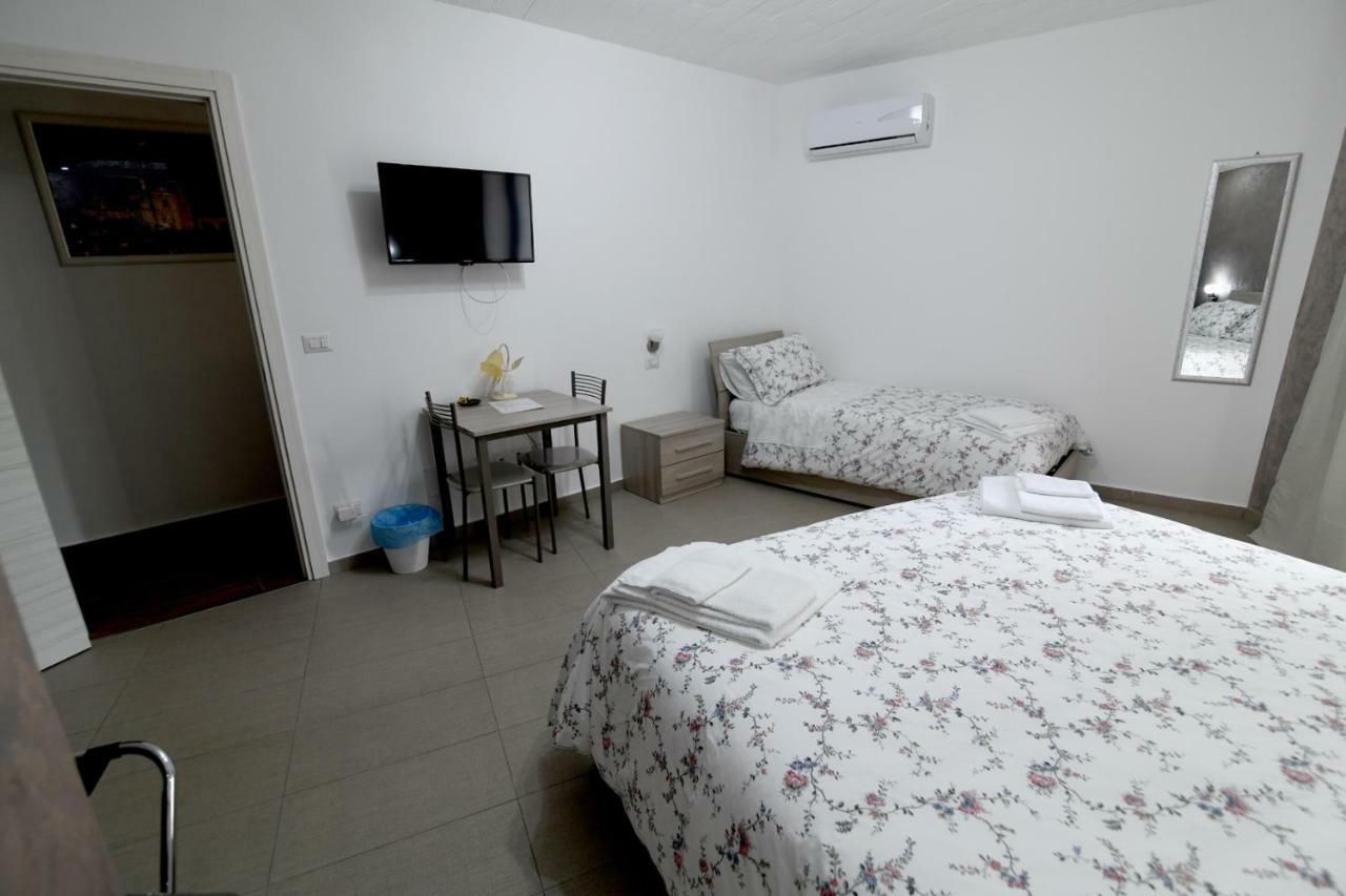 Bed and Breakfast La Regina Di Saba Piazza Armerina Exterior foto